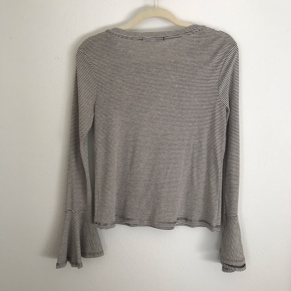 Anthropologie Ro&De Bell Sleeve Top - Picture 4 of 4